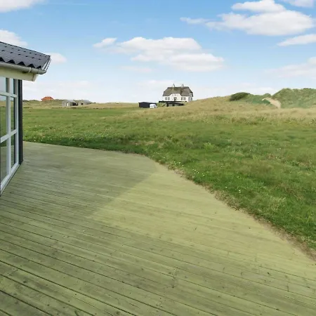Hilka - 75m From The Sea In Nw Jutland By Interhome