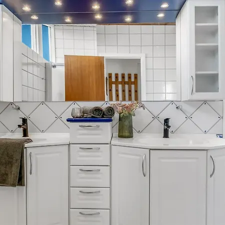 度假居 Hilka - 75m From The Sea By Interhome